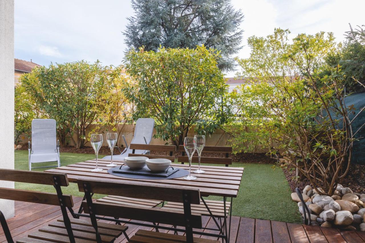 Superbe Appartement Terrasse Rdc - New Location Bourg-en-Bresse Exterior photo