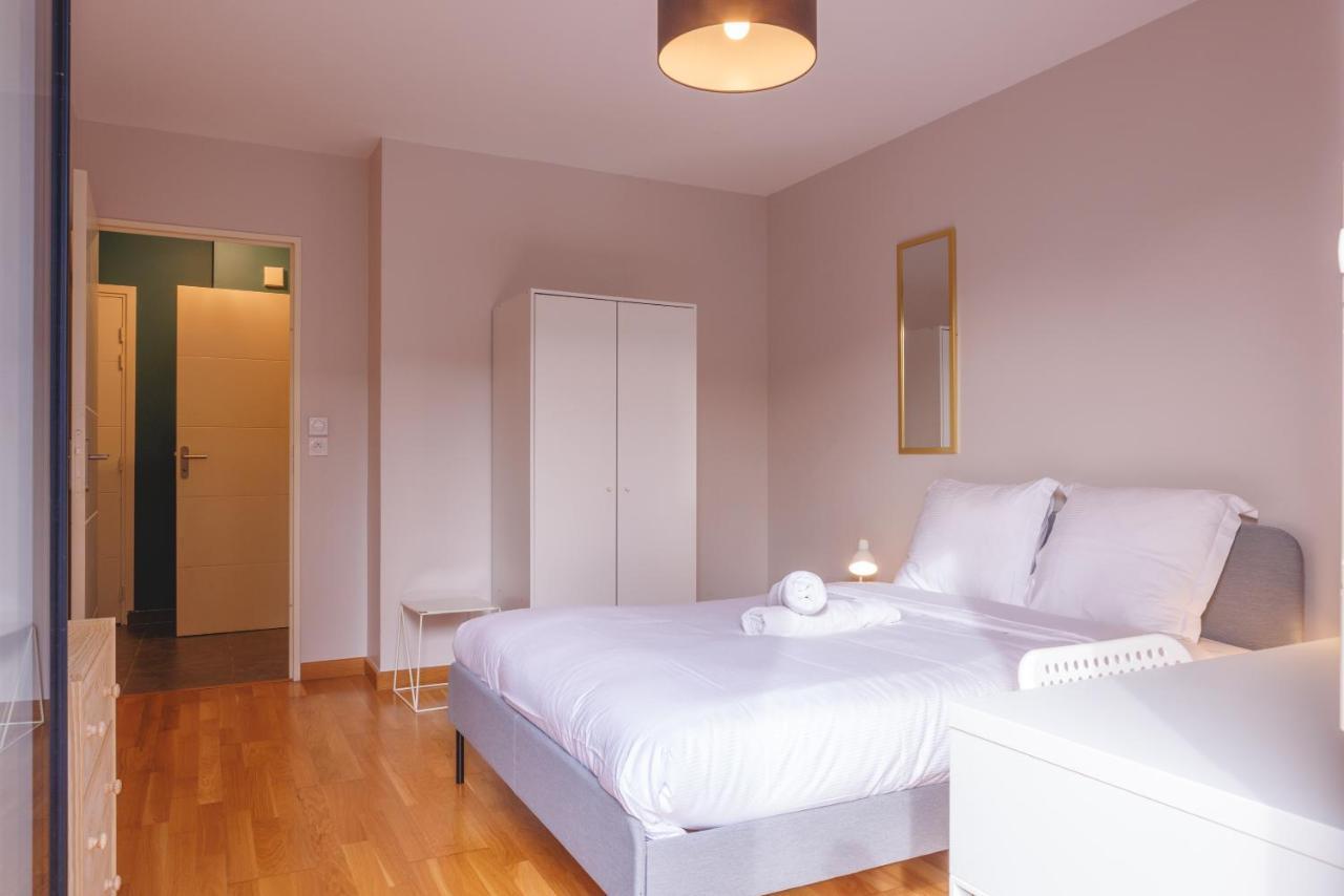 Superbe Appartement Terrasse Rdc - New Location Bourg-en-Bresse Exterior photo
